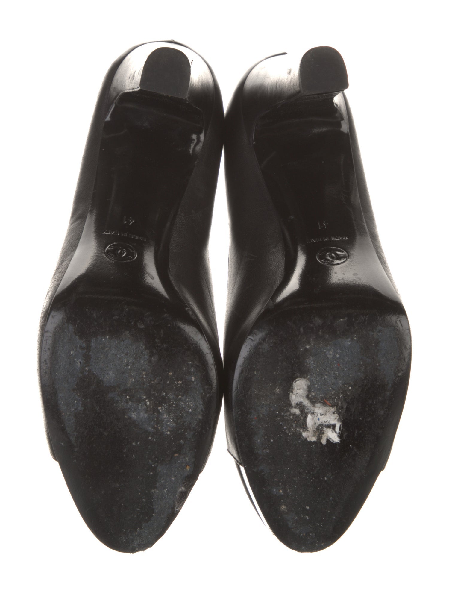 Chanel Leather Pumps